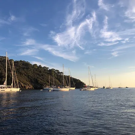 Szálloda Anglade 3*