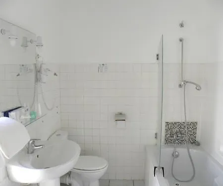 Otel Anglade