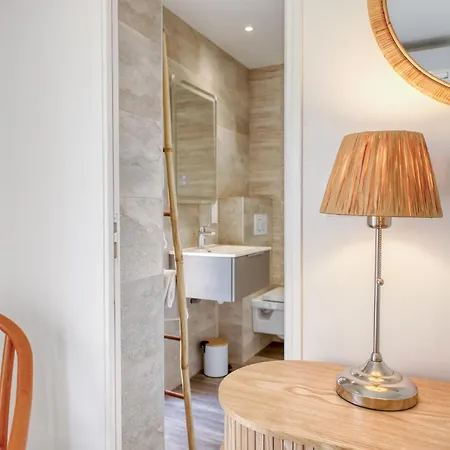 Otel Anglade