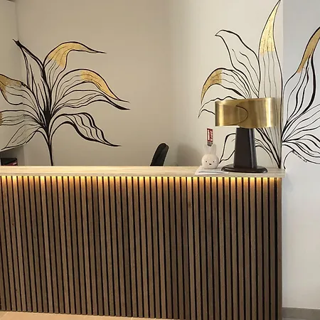Anglade Hotell