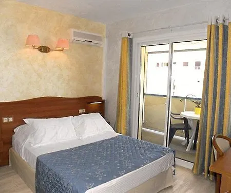 Otel Anglade 3*
