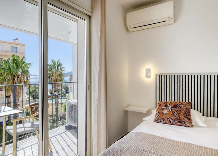 Anglade 3* Le Lavandou