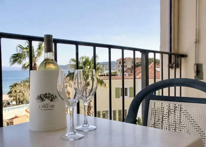 Anglade מלון לה לבאנדו