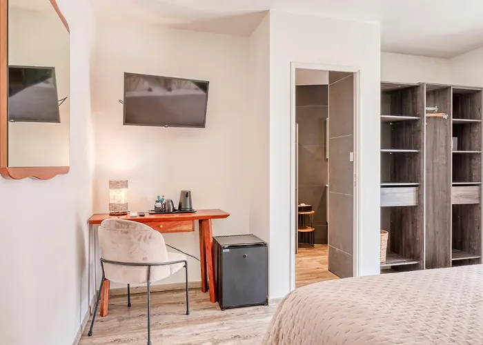 Szálloda Anglade Le Lavandou